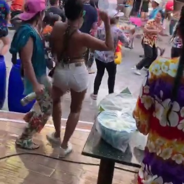 泰国泼水节