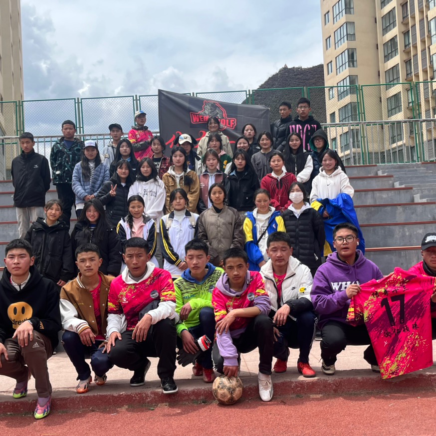 无敌13班 群聊头像