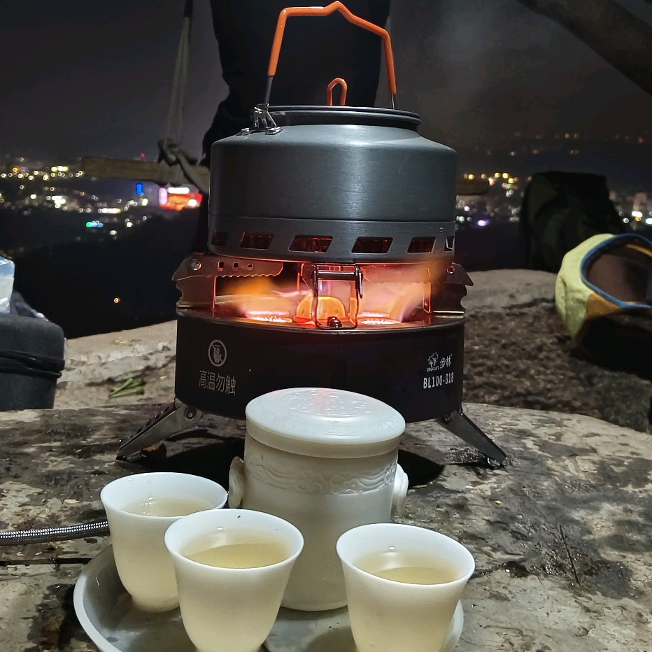 亚婆髻夜爬爱好者 群聊头像