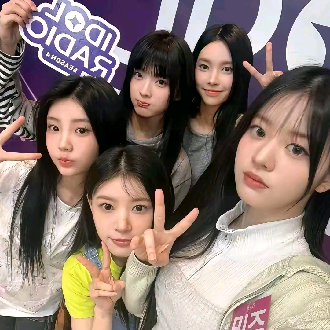 反黑小礼礼中心 群聊头像