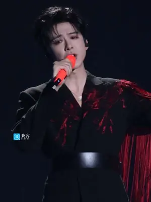 谁懂这个合唱含金量啊啊啊啊,真的太好听了!!#抖音美好奇妙夜  #抖音美好奇妙夜晚会直播  #刘宇宁 #任贤齐