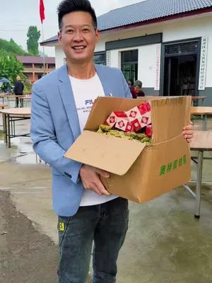 重阳佳节,“九九”安康!10月29日,星期三,祈愿父母长辈身体健,岁岁年年福星伴!