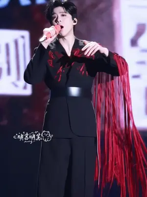 刘宇宁任贤齐合唱《天涯》,梦回看武侠剧的年代#任贤齐刘宇宁一开口就是江湖 #抖音美好奇妙夜