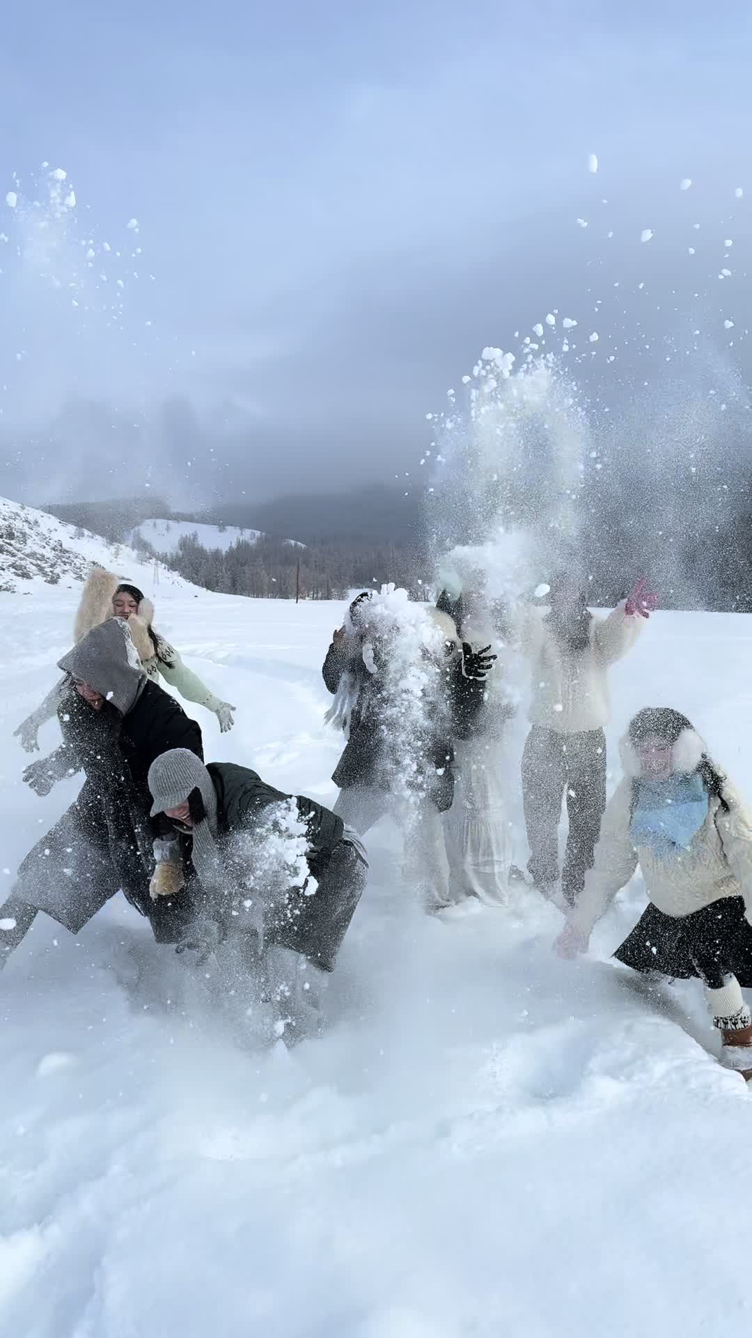 让旅行回忆替我们降降温吧