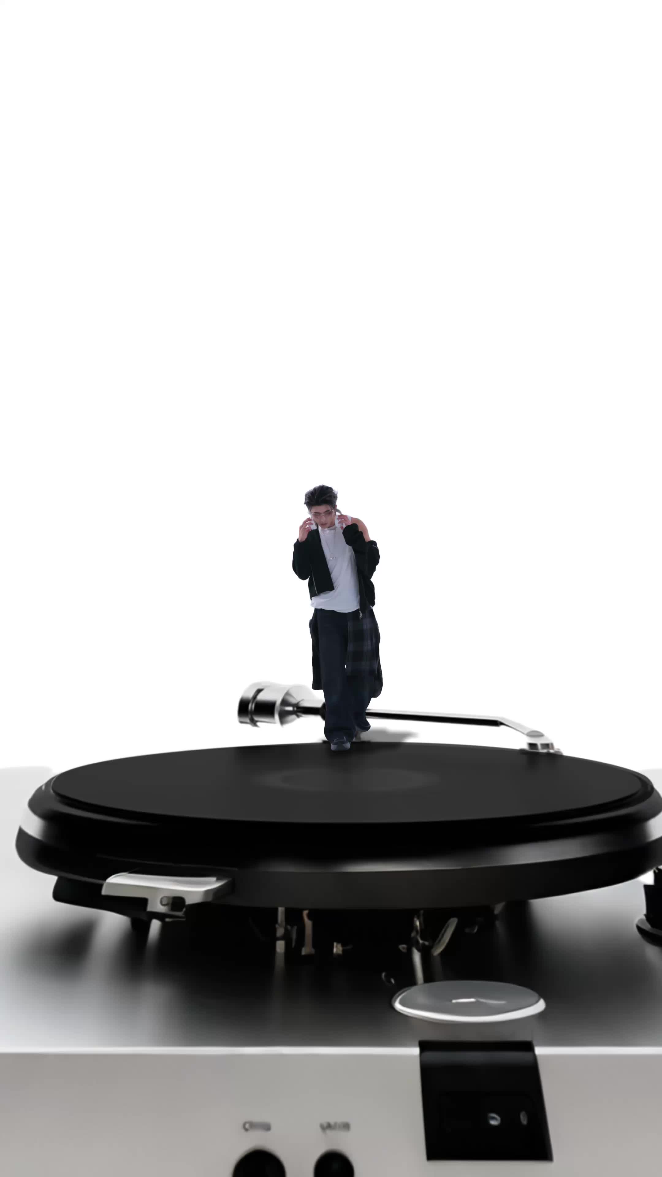 蔡徐坤滑动歌单一键变装