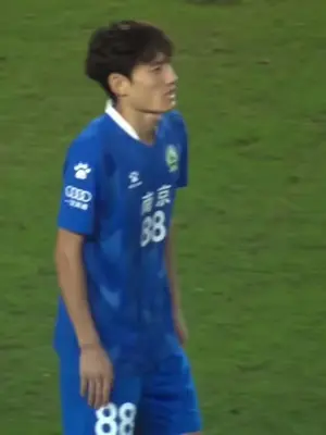 致敬苏超南京队丨齐心协力,并肩作战,为城市奔赴,从不曾辜负!这样的南京队我们怎能不爱!向南京队致敬!#南京 #泰州 #苏超 #足球 #半决赛